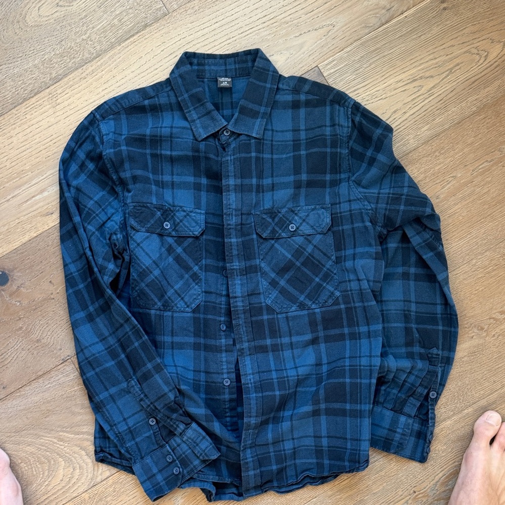 Helly Hansen Navy Flannel Checkered Shirt perfect condition